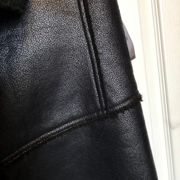 Liz Claiborne Faux Leather and Shear-ling Vest - Picture 5 of 5